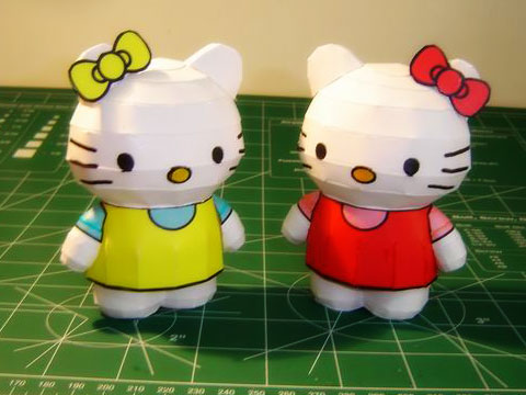Hello Kitty & Mimmy White 3d Paper Dolls