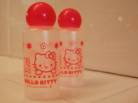 Hello Kitty Plastic Containers